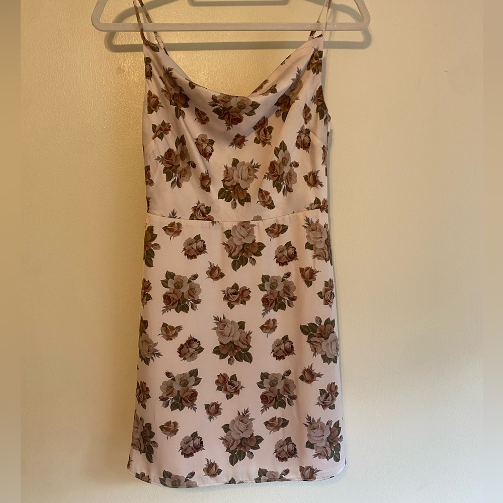 Sunday Best | Aritzia Floral Print Dress